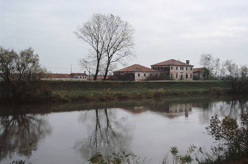 Martedì  28 ottobre 2014  Il viaggio dell acqua per canali e fiumi fino al mare  foto 